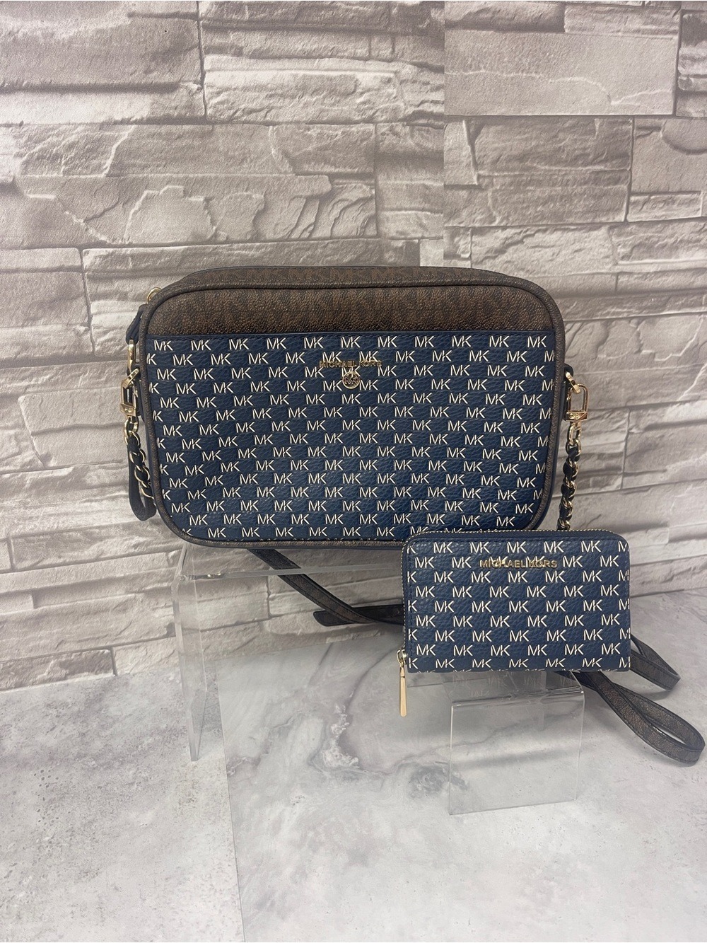 Michael Kors Charm Camera Crossbody & Matching Wallet Set Navy/Brown Logo